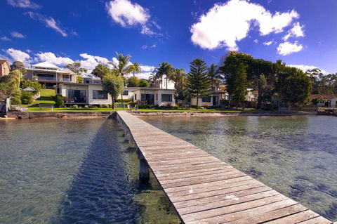 Anglesea Lodge - Hervey Bay Accommodation 1