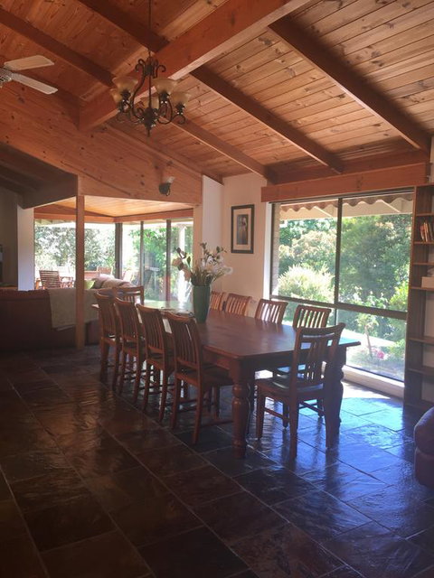 Annabells - Tourism Hervey Bay 2