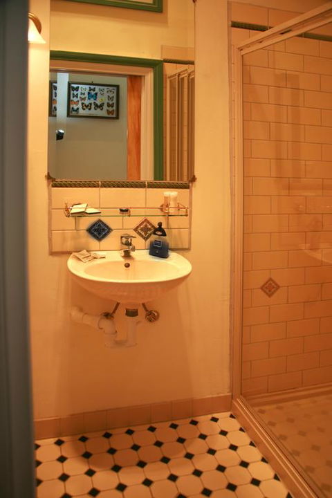 Annesley House - Hervey Bay Accommodation 3