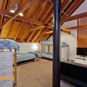Aosta - Tourism Hervey Bay 2