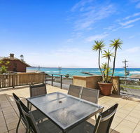 APARTMENT 12 PACIFIC APARTMENTS- Across From the Pier - Tourism Hervey Bay