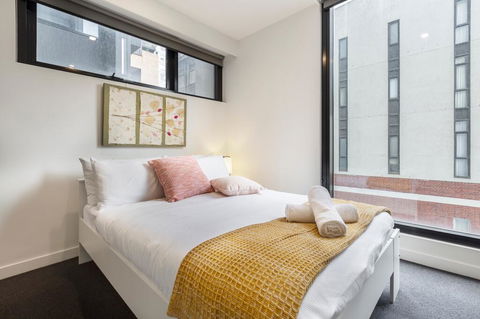 Apartment On BOURKE St - HEART Of Melbourne CBD. - Tourism Hervey Bay 2
