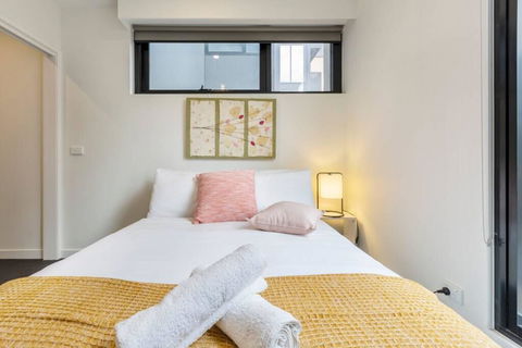 Apartment On BOURKE St - HEART Of Melbourne CBD. - Tourism Hervey Bay 1