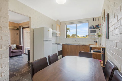 Apollo Unit 14 - Hervey Bay Accommodation 3