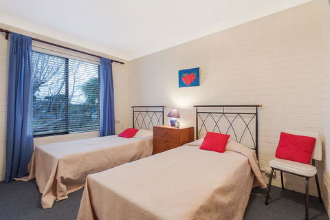 Apollo Unit 23 - Hervey Bay Accommodation 3