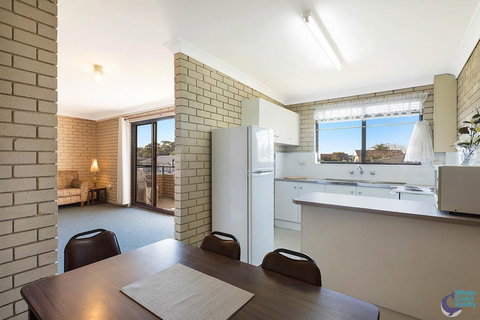 Apollo Unit 30 - Hervey Bay Accommodation 3