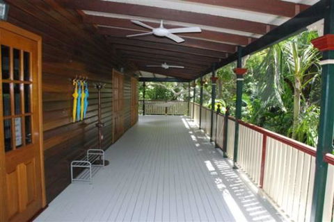 Appian Beach House - Hervey Bay Accommodation 1