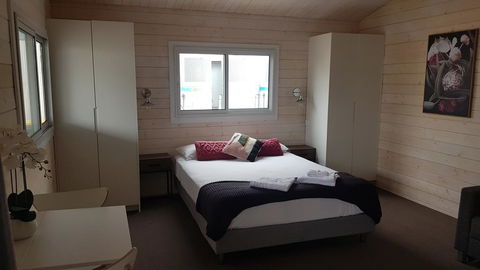 Appin Village - Tourism Hervey Bay 0