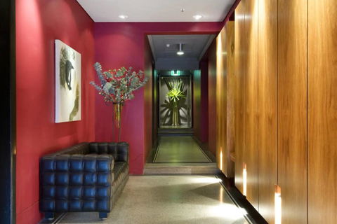 Apt - Art Deco Studio B - Tourism Hervey Bay 3