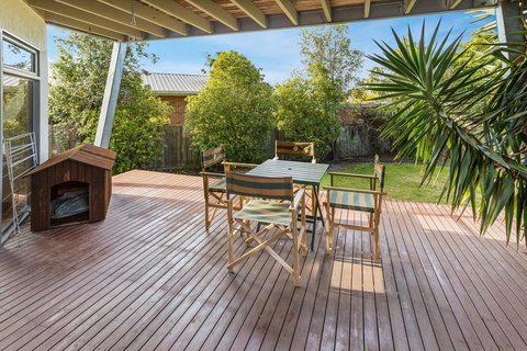 Aqua Vista - A Stroll To Paynesville Forshore - Hervey Bay Accommodation 1