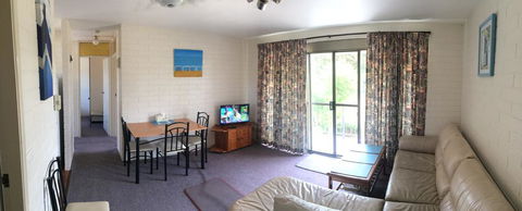 Aquarius Holiday Apartments - Hervey Bay Accommodation 3