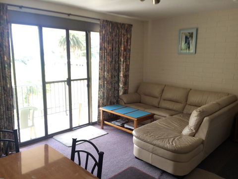 Aquarius Holiday Apartments - Hervey Bay Accommodation 2