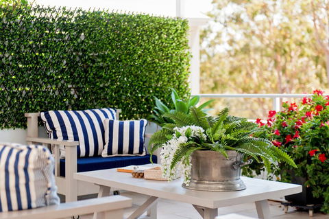 Arabella - Stylish Seaside Sanctuary With Views - Tourism Hervey Bay 1