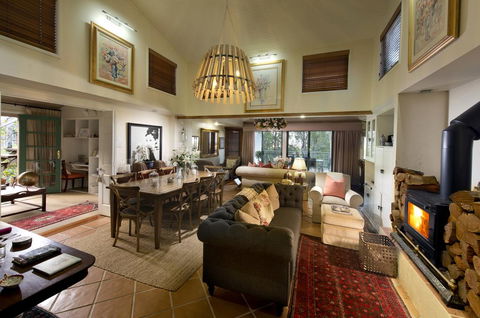 Arabella Guesthouse - Hervey Bay Accommodation 1