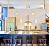 Architecturally designed beach house - Hervey Bay Accommodation