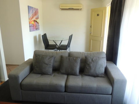 Argyle Terrace Motor Inn - Hervey Bay Accommodation 1