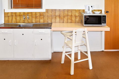 Armidale Motel - Hervey Bay Accommodation 3