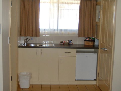 Armidale Pines Motel - Hervey Bay Accommodation 2