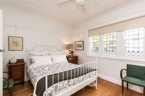Art Deco 2 Bed Sydney/Darlinghurst Gem - Tourism Hervey Bay 0