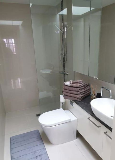 Luxurious Modern 2 Bedroom 2 Bathroom Apartment - Tourism Hervey Bay 2