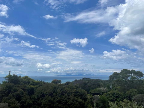 Magic Beach House - Tourism Hervey Bay 0