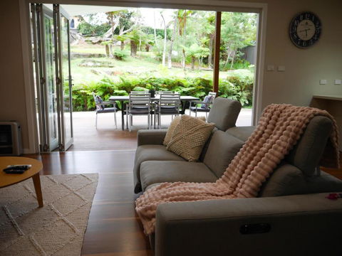 Luxury Home In Yowie Bay - Hervey Bay Accommodation 1