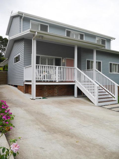 Luxury Home In Yowie Bay - Hervey Bay Accommodation 0