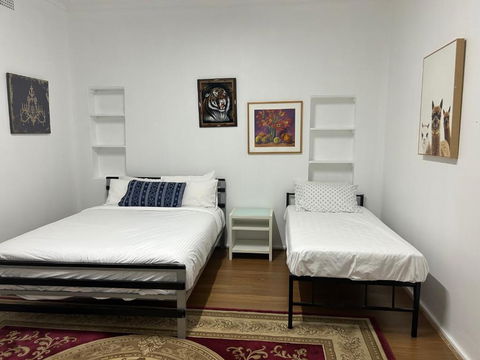 Luxury House 3 Bedrooms - Tourism Hervey Bay 0