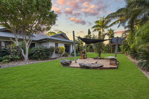 Luxury Style Living 20 Minutes From CBD - Hervey Bay Accommodation 1
