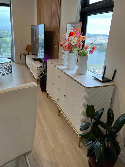 Luxury Apartment With Panoramic Views - Hervey Bay Accommodation 3