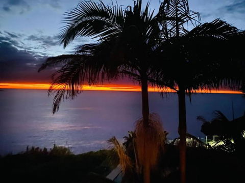 Magical Views Of Dee Why - Tourism Hervey Bay 2