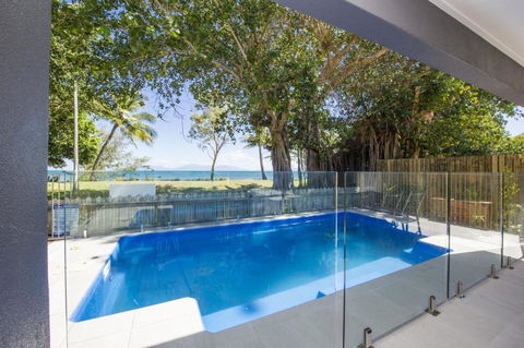 Magnetic Daze - Tourism Hervey Bay 2
