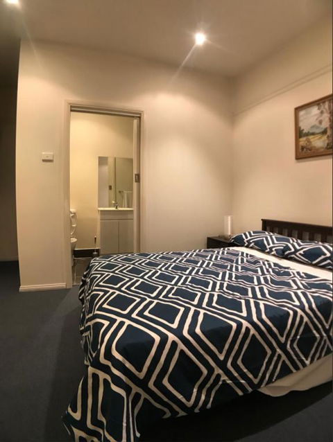 Malvern Backpackers - Hervey Bay Accommodation 3