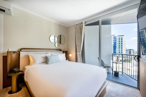 Mantra Terrace Brisbane - Tourism Hervey Bay 0