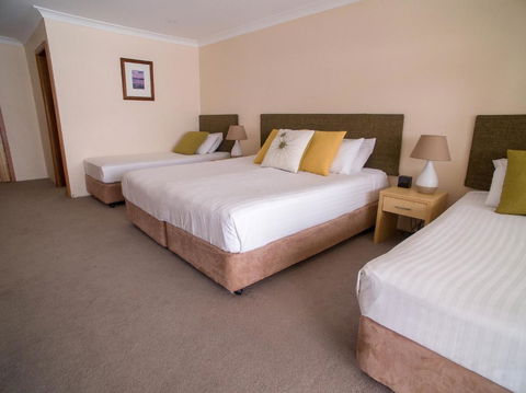 Marritz Hotel - Hervey Bay Accommodation 3