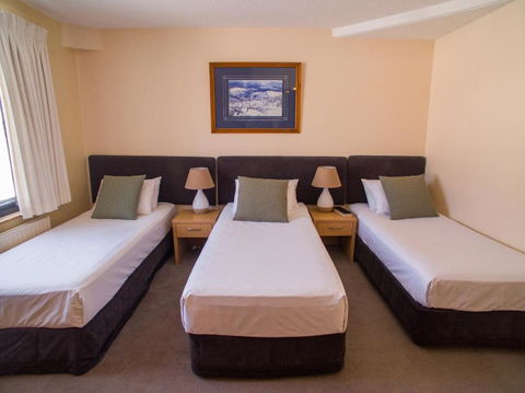 Marritz Hotel - Hervey Bay Accommodation 2