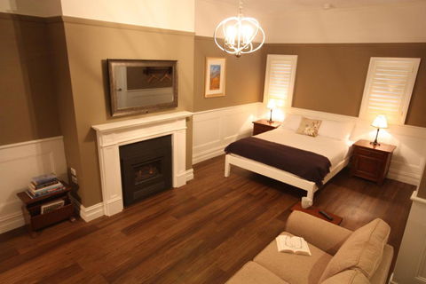 Marysville Garden Cottages - Hervey Bay Accommodation 2