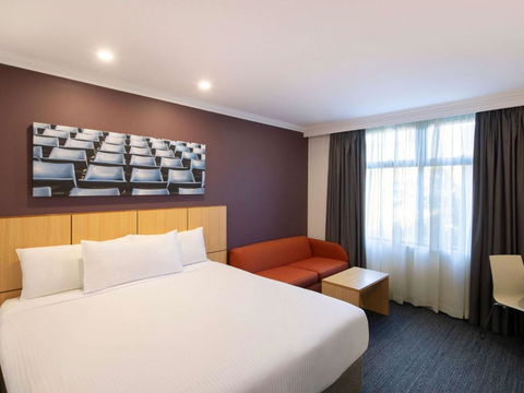 Mercure Sydney Blacktown - Tourism Hervey Bay 3