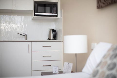 Merivale Motel - Hervey Bay Accommodation 3
