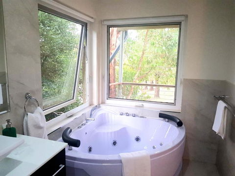 Merry Mary - Hervey Bay Accommodation 3