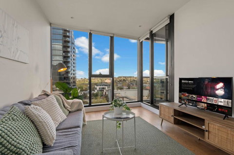 Metropolitan Oasis - Hervey Bay Accommodation 3