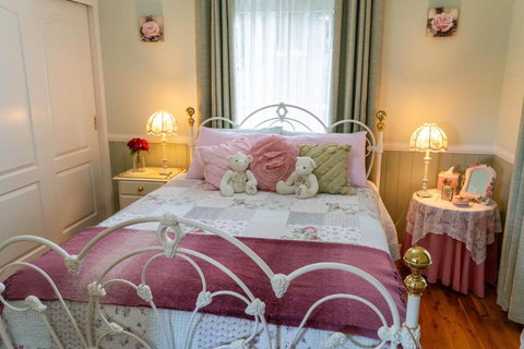 Milford Country Cottages - Hervey Bay Accommodation 2