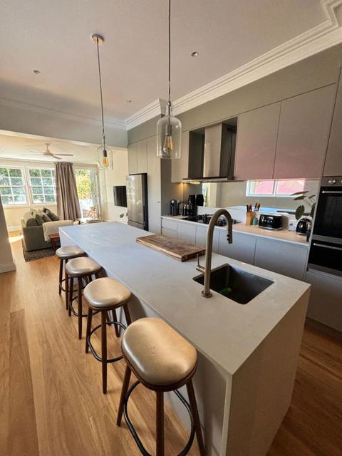 Marrickville Unique And Fresh Renovated Apartment - Tourism Hervey Bay 1