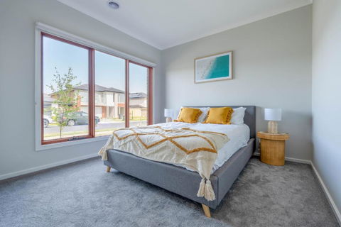 Modern 5bedrooms Clyde Home - Hervey Bay Accommodation 3