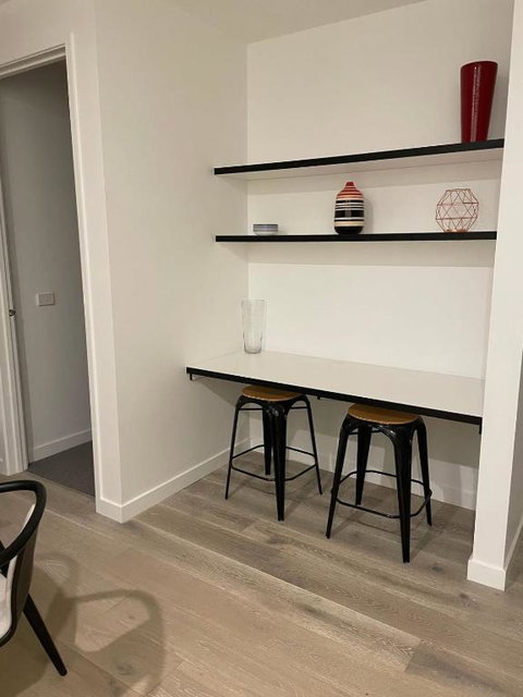 Modern Apartment On Courtney-02594 - Hervey Bay Accommodation 2