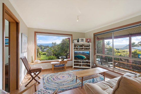 Monaro Cottage - Hervey Bay Accommodation 2