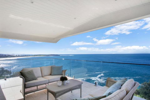 Monash Beach House - Oceanfront - Tourism Hervey Bay 0