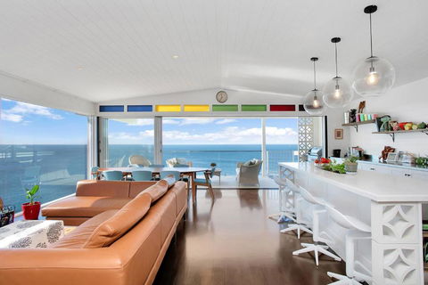 Monash Beach House - Oceanfront - Tourism Hervey Bay 2