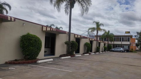 Motel Monaco - Tourism Hervey Bay 0