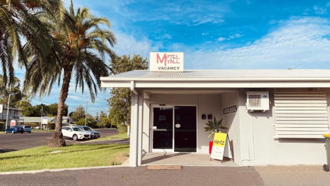 Motel Myall - Tourism Hervey Bay 3